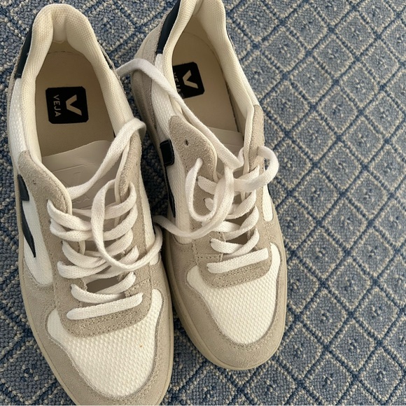 V10 veja sneakers -navy and white - Picture 4 of 8